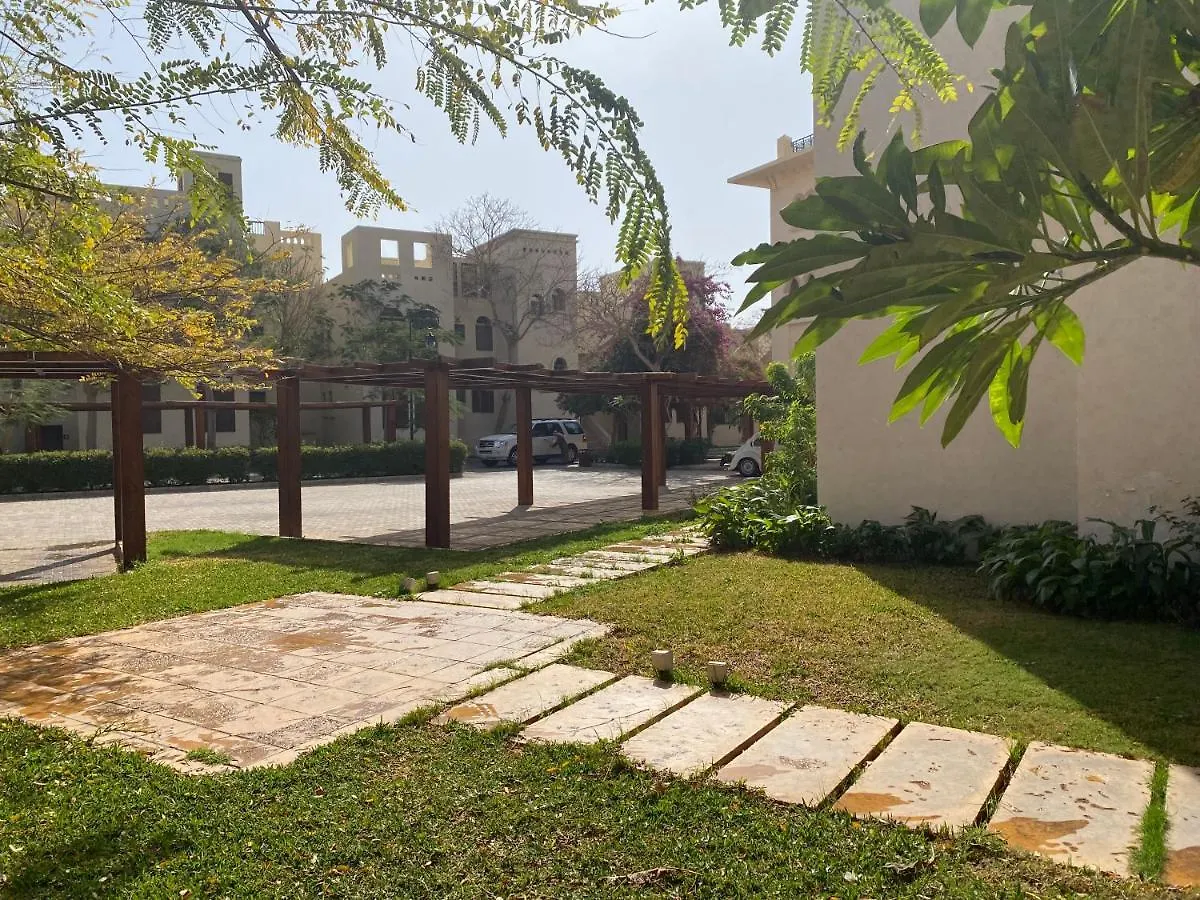 Talabay Top Cosy 3 Bedroom Apartment アカバ ヨルダン