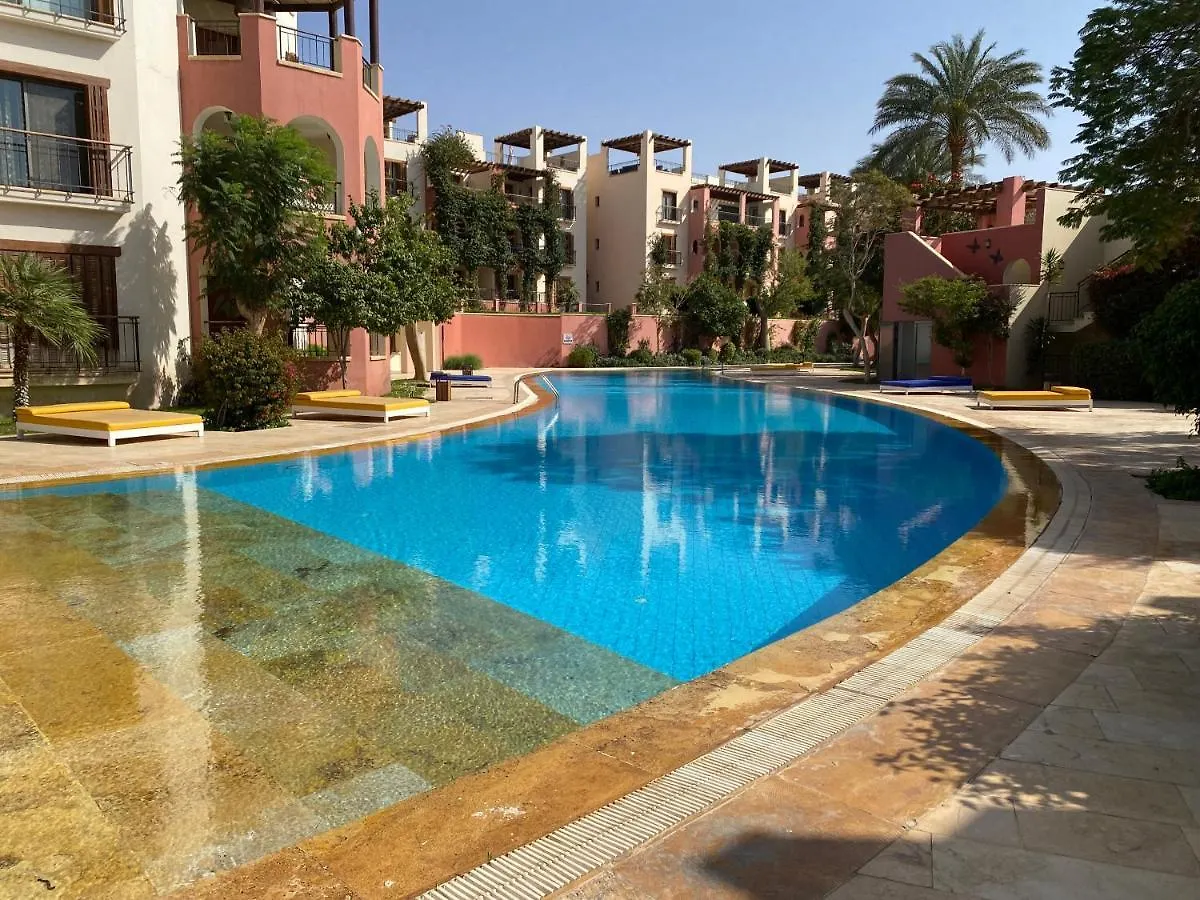 Talabay Top Cosy 3 Bedroom Apartment アカバ